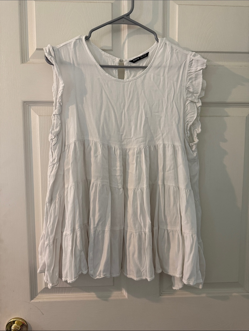 SHEIN White Tiered Ruffle Sleeve Tunic Top
